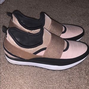 Steve Madden slip-on sneaker